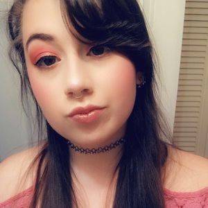 Meet your Posher, Meagan